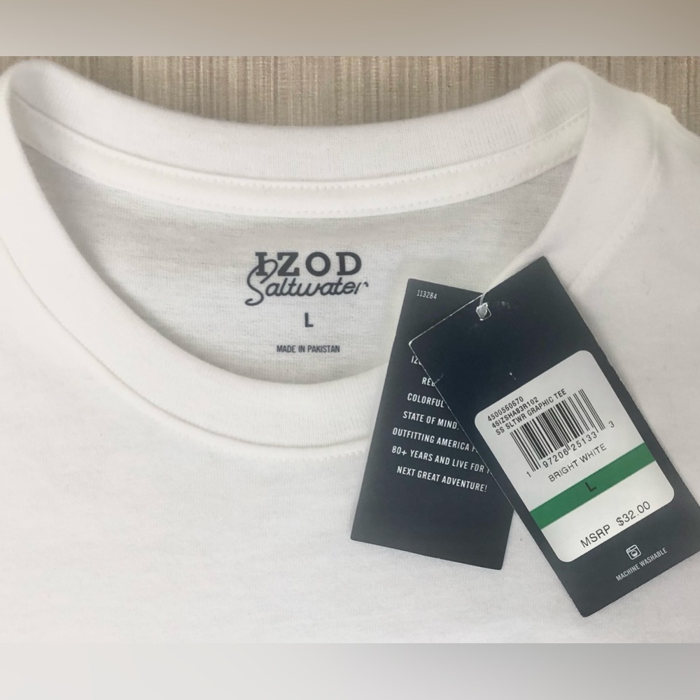 IZOD Saltwater Americana Crew Neck Classic Fit Graphic T-Shirt size Large NWT - Picture 8 of 9
